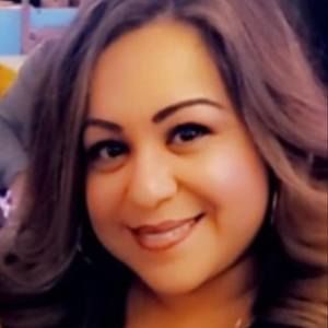 Meet your Posher, Gina